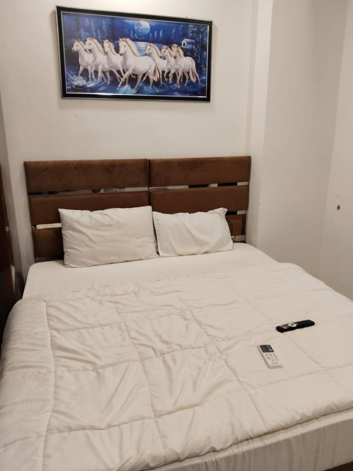 Hotel Kiwi Inn Vijaynagar Scheme 78 Indore Dış mekan fotoğraf